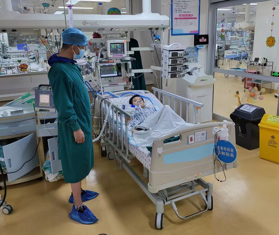 迪庆跨省救护车出租公司